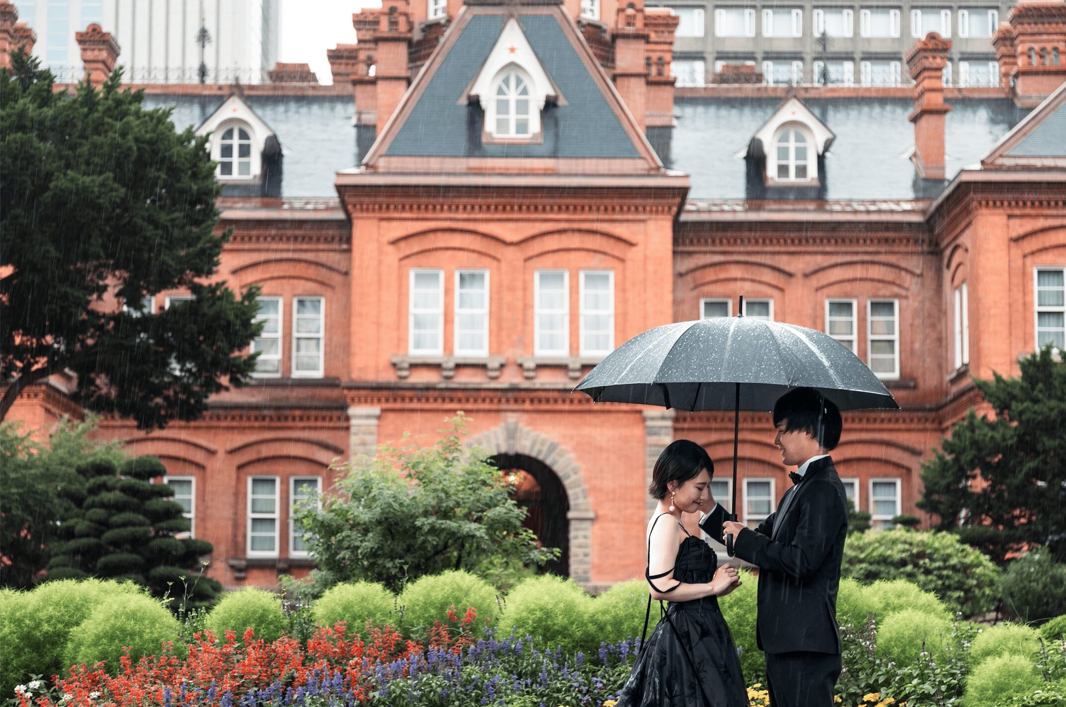 【FAQ】ロケ撮影当日が雨予報だったらどうする？気になる4つの対応策を徹底解説！