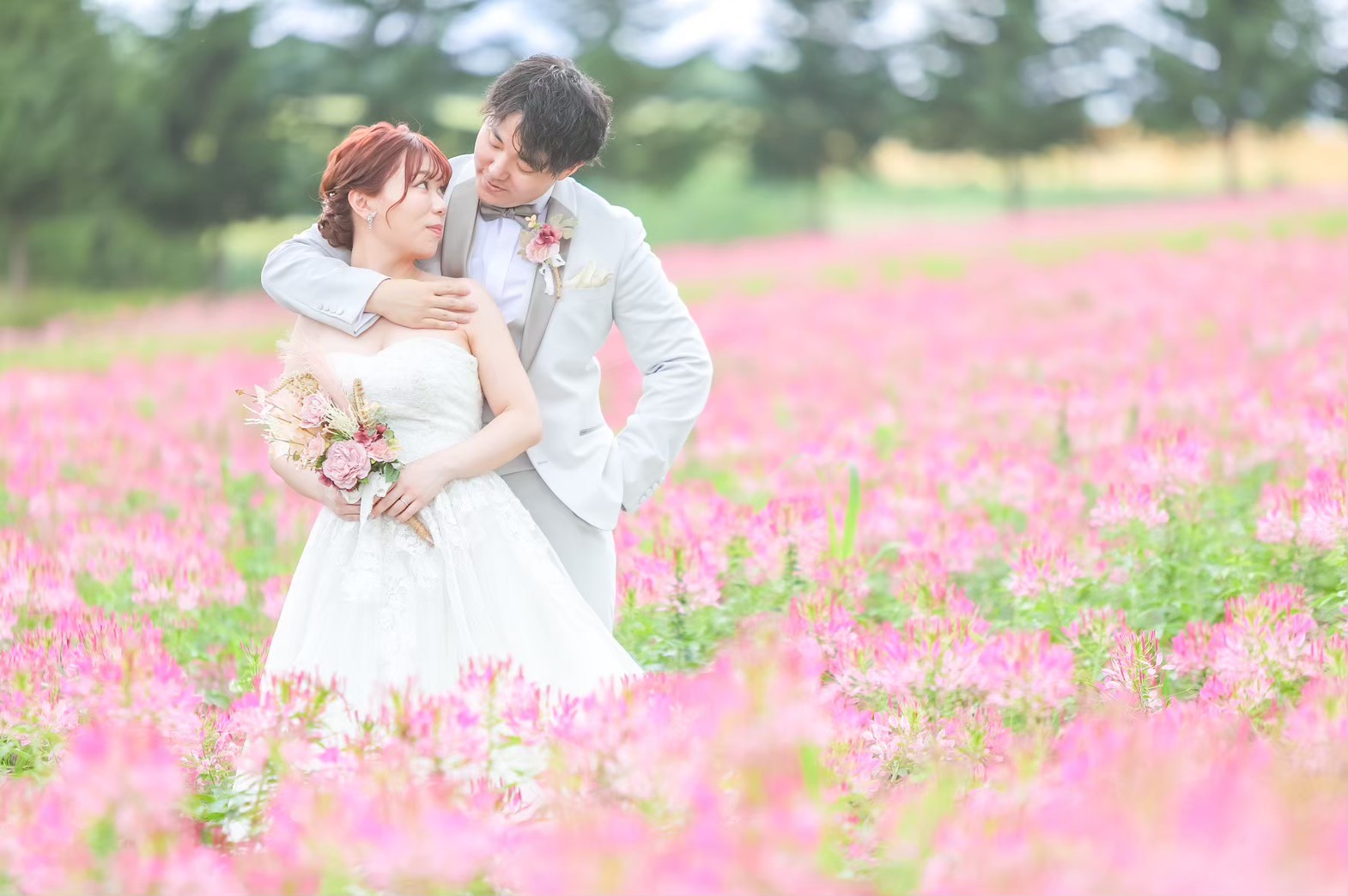 【絶景ロケ】美瑛で叶える憧れのフォトウェディング♡旭川店が教える最高のロケーションガイド