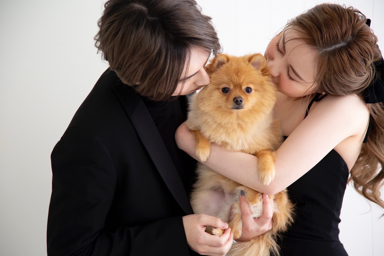 【FAQ】ペットと一緒にフォトウェディング！犬・猫・小動物もOK？料金や注意点を徹底解説