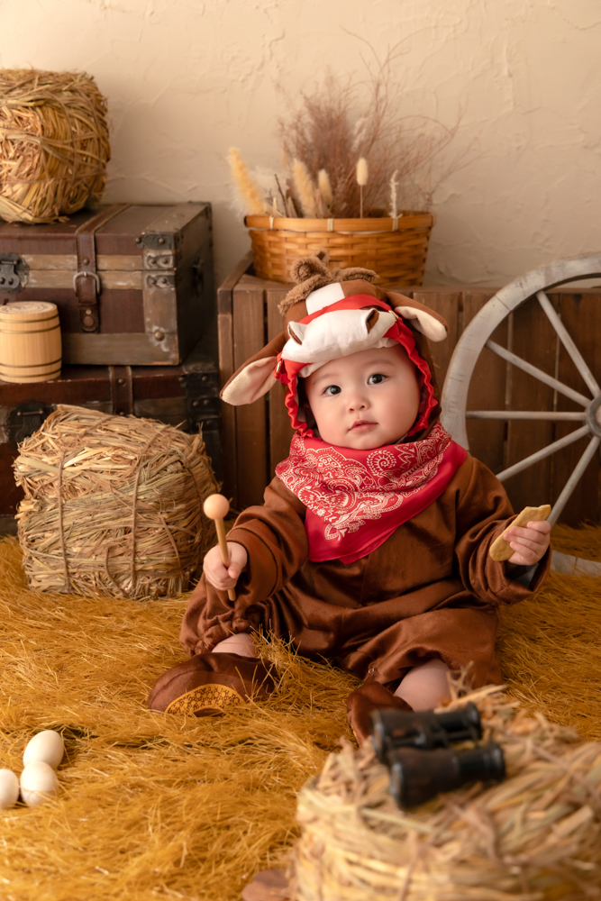 【 new visual 】旭川店で新しい馬年ビジュアル「Gallop & Co.」が登場!!馬の衣装でベビーのご記念を残しませんか?