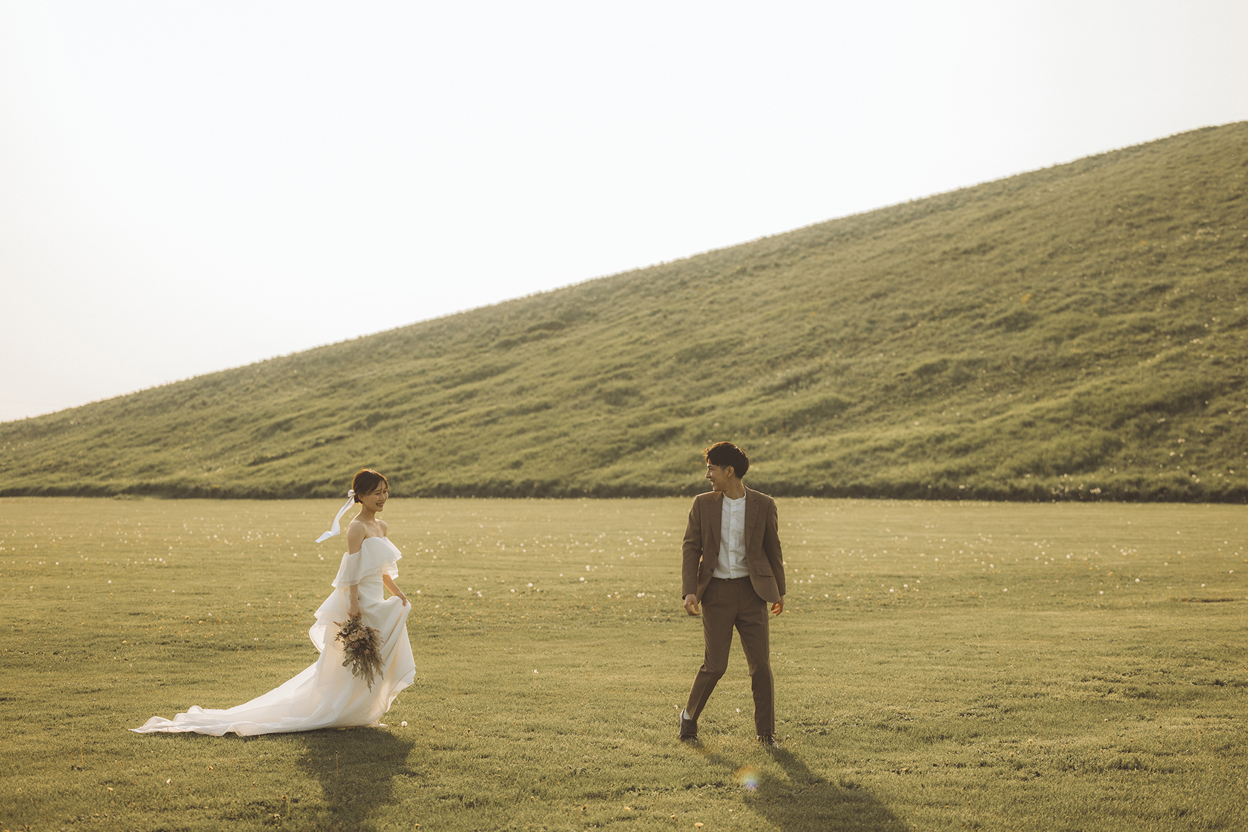 Celebrate Your Love: Anniversary Photoshoot in Japan