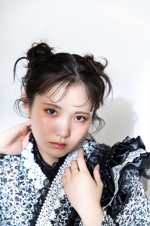 成人式の最新ヘア「カチモリ」とは？40代・50お母様も納得！振袖に合う旬のスタイリング術