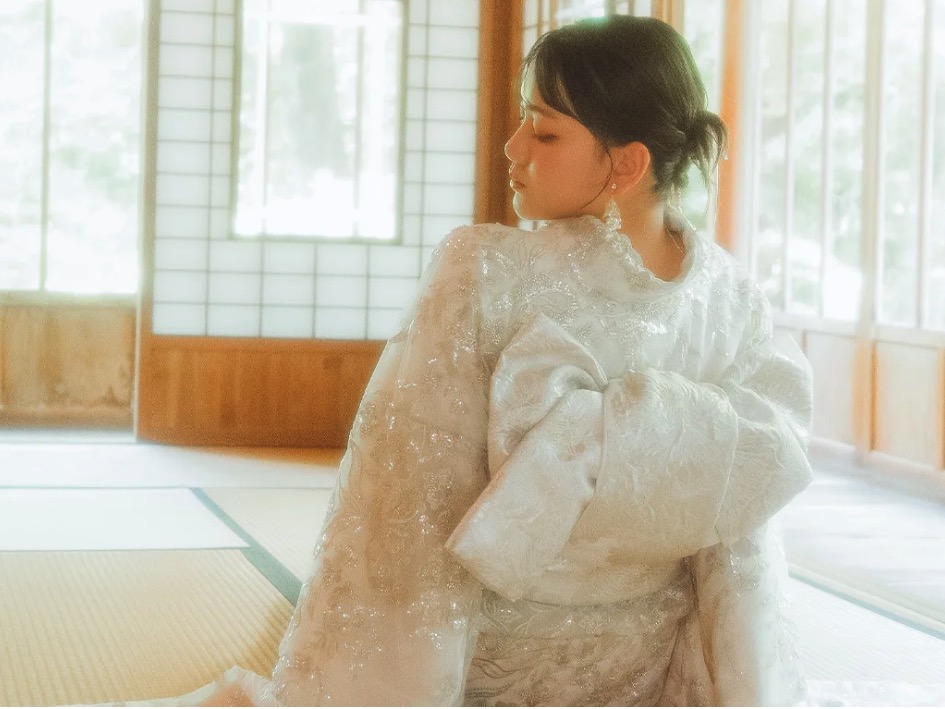 【親子の絆を形に】二十歳の節目を彩る！似合う振袖・ドレスの選び方と後悔しない前撮りガイド♡