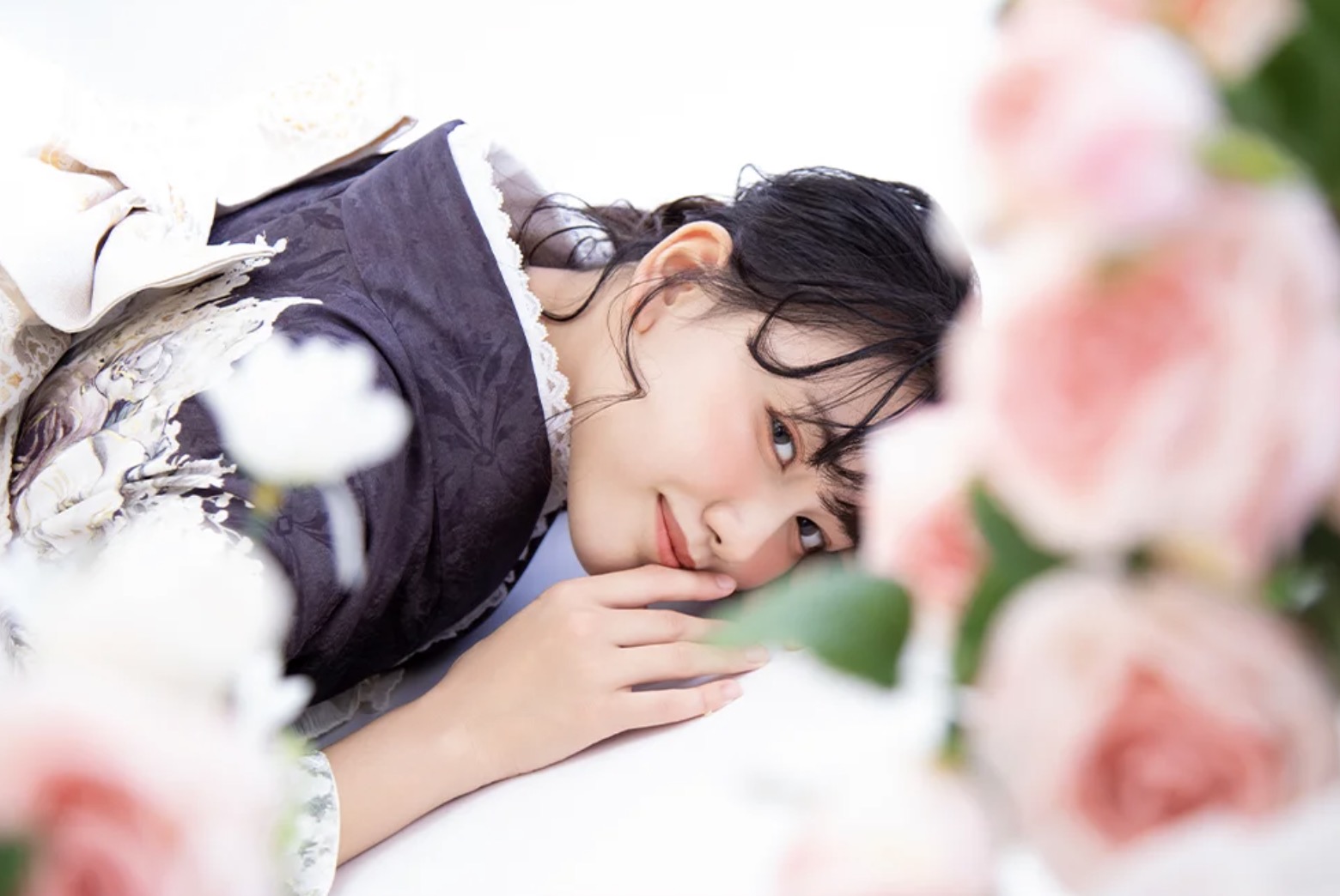 「髪型もメイクも普段と違うから似合うか不安…」前撮影当日にカウンセリングしながらヘアセット・メイクを進めてもらえる?