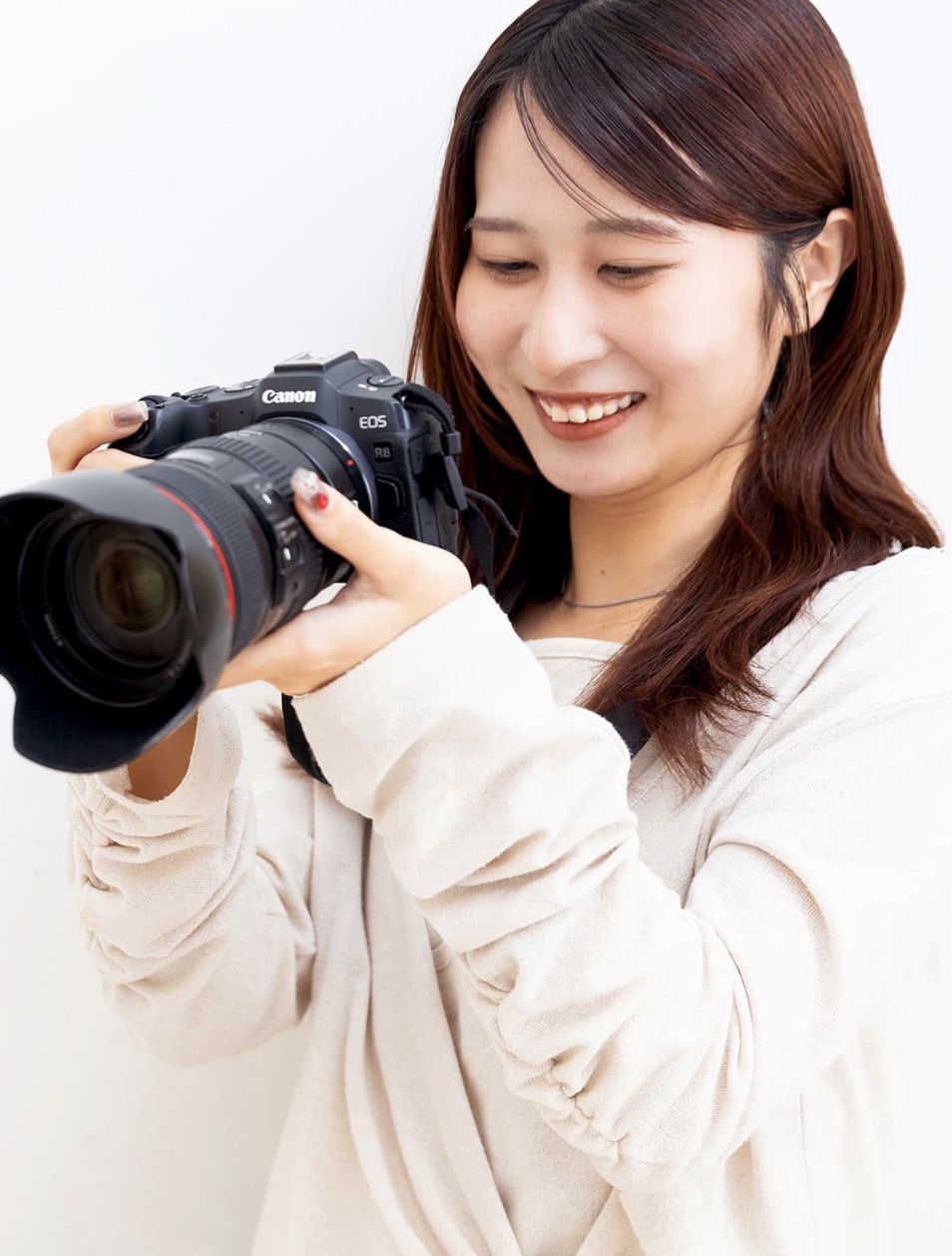フォトグラファー/ヘアメイク/フォトアドバイザー★目標に向かって一丸となれる環境で頑張りをしっかり評価!